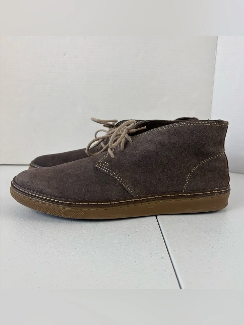 Johnston & Murphy Wallace Chukka Boots Taupe Suede Mens Sz 10M Shoes E15